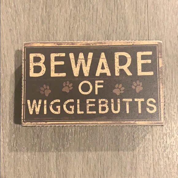 Other - Wooden wigglebutt sign